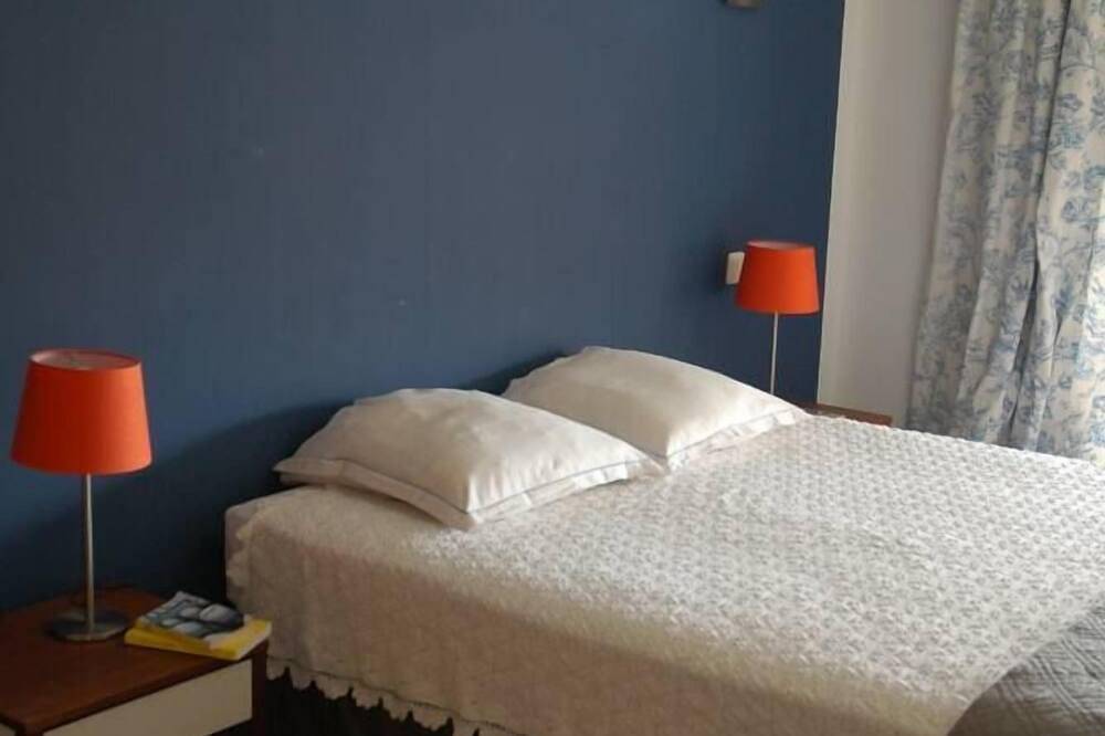 Ganze Wohnung, Apartment close to beaches in residence in Cassis, Nationalpark Calanques