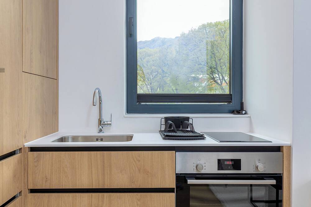 Entire apartment, Onia cozy studio in Budva, Opština Budva