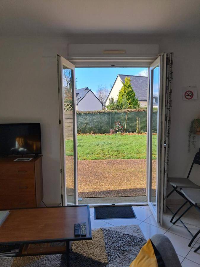 Gîte pour 4 personnes, avec terrasse et jardin dans Saint-Aubin-du-Cormier - 2