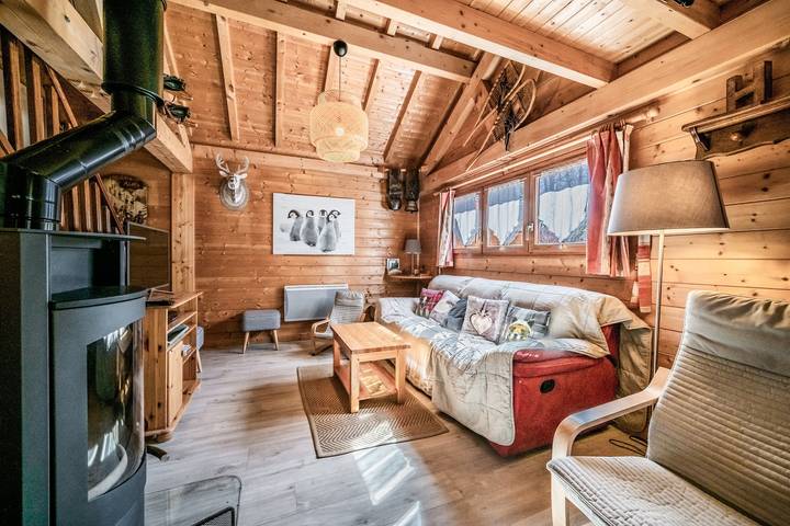 Gîte pour 8 personnes, avec jardin, animaux acceptés à Verchaix - 2
