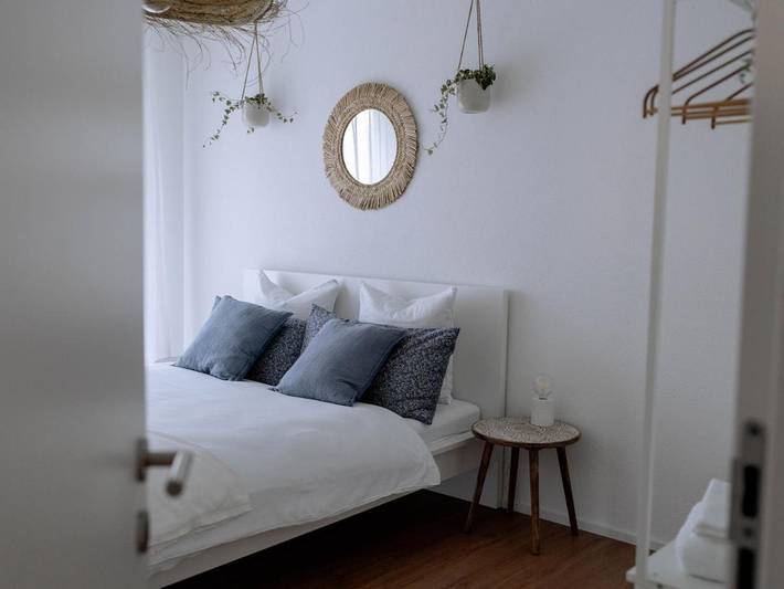 Ferienwohnung für 6 Personen, mit Balkon und Whirlpool sowie Terrasse und Garten in Beckenried