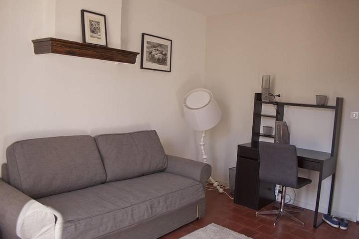 Location de vacances pour 12 personnes, avec jardin et piscine ainsi que terrasse et sauna à Générac - 2