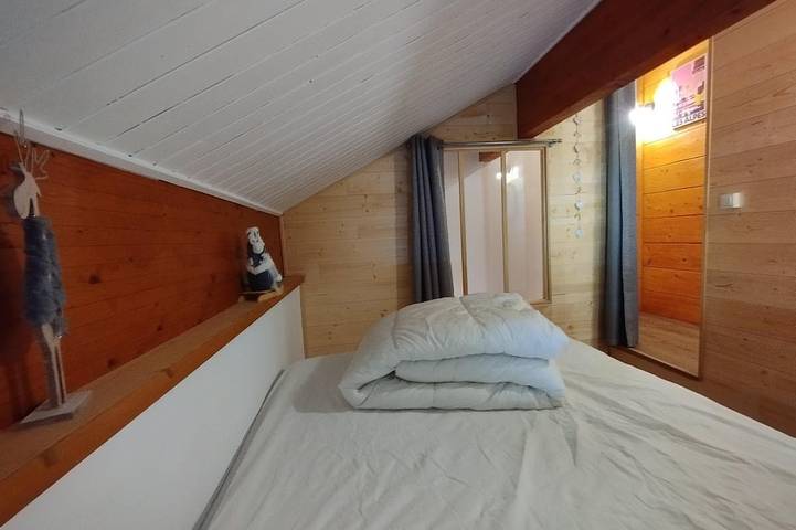 Gîte pour 7 personnes, avec balcon à Mieussy - 4