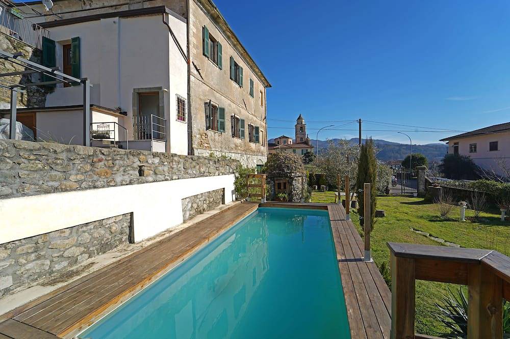 Casa Monti 8 Pax by Villasretreats with pool, Bbq near Cinque Terre and Versilia in Licciana Nardi, Val di Magra