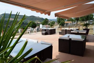 Chalet pour 5 Personnes dans Saint-Georges-de-Luzençon, Parc naturel régional des Grands Causses, Photo 4