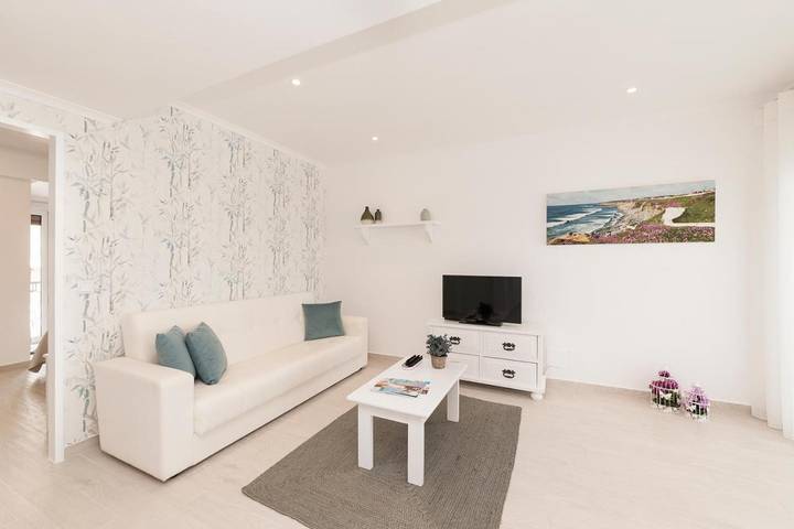 Apartamento de férias para 4 pessoas, com vista e varanda em Ericeira