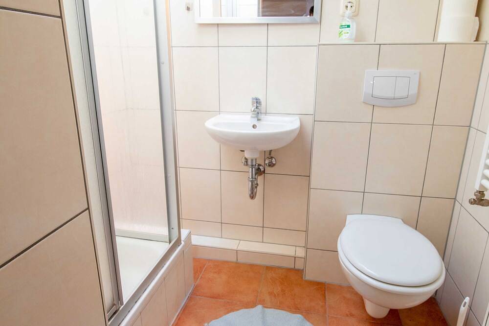 Ferienwohnung - Pension Zur Kurve in Prohn, Stralsund Umland