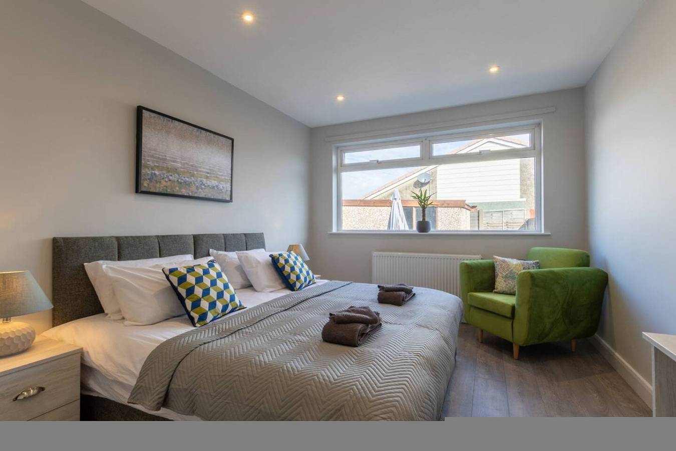 Altham Place | Modern Coastal 2Br Bungalow Near Morecambe Bay in Morecambe, Lancashire