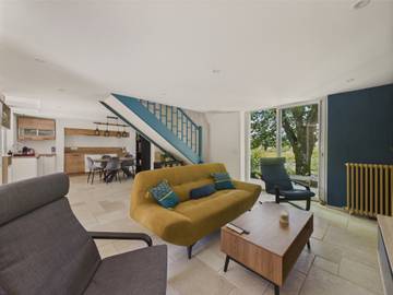 Gîte pour 7 personnes, avec jardin et terrasse à Terrasson-Lavilledieu