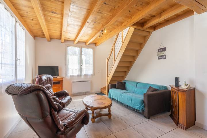 Holiday apartment for 5 people, with garden and balcony - 1