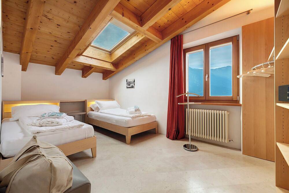 Ganze Wohnung, Ferienwohnung 'Antea' mit Seeblick, Wlan und Klimaanlage in Limone sul Garda, Gardasee-Berge