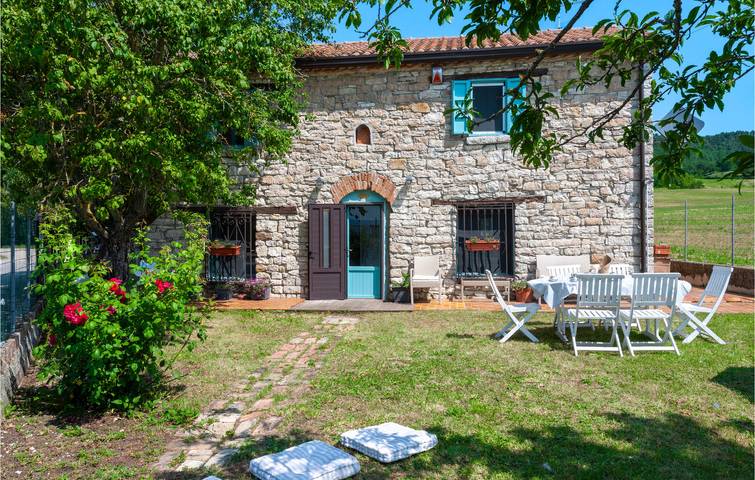 Casa vacanza per 6 persone con giardino in Monte Grimano Terme, Pesaro-Urbino