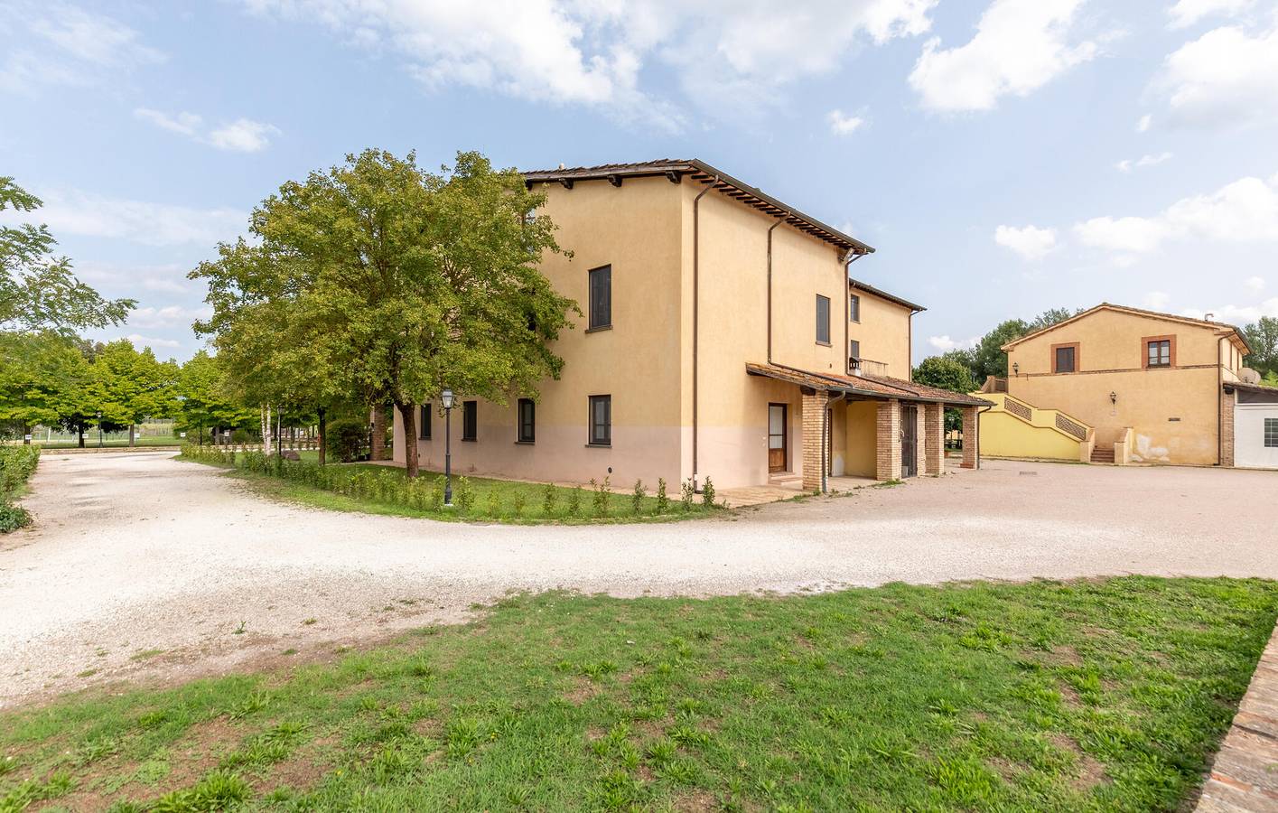 Apartamento vacacional entero, Escapada junto al lago con piscina, aire acondicionado, aparcamiento y cocina, a 2,5 km de Umbertide in Montone (Italia), Valtiberina