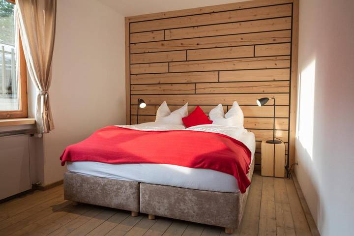 Ferienwohnung für 6 Personen, mit Balkon und Ausblick in Friedenweiler - 2