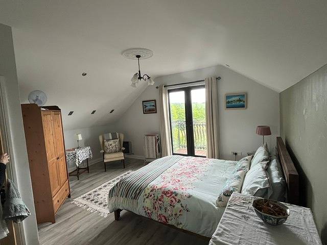 Holiday letting for 4 people, with Balcony and Terrace as well as Garden in County Wexford