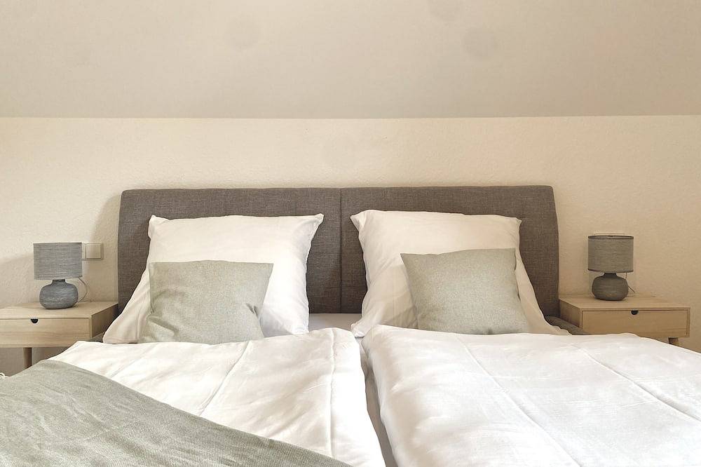 Ganze Wohnung, *Ferienwohnung in Schwarzwald Villa für 6 Pers.* in Furtwangen, Mittlerer Schwarzwald