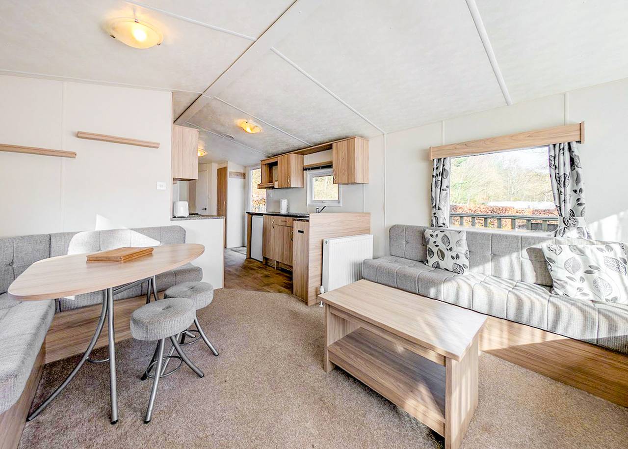 Silver 3 bedroom Caravan Pet Friendly in Penrith, Lake District