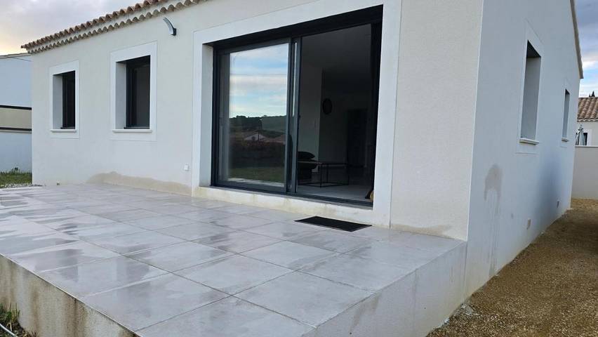 Location de vacances pour 8 personnes, avec jardin à Piolenc - 2