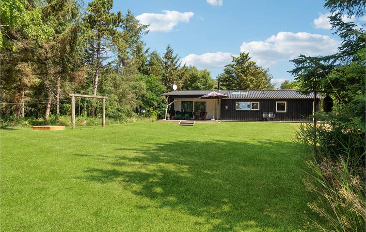 Ferienhaus für 6 Personen, mit Garten und Whirlpool sowie Terrasse, mit Haustier - 1