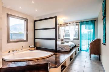 Gîte pour 8 personnes, avec vue ainsi que piscine et jardin à Armoy