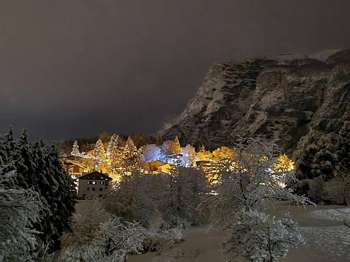 Appartamento per 3 persone, con panorama e giardino a Fai della Paganella