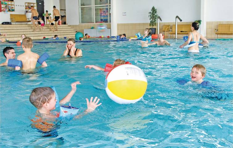 Ferienhaus für 8 Personen, mit Terrasse und Whirlpool sowie Sauna in Gråsten - 4