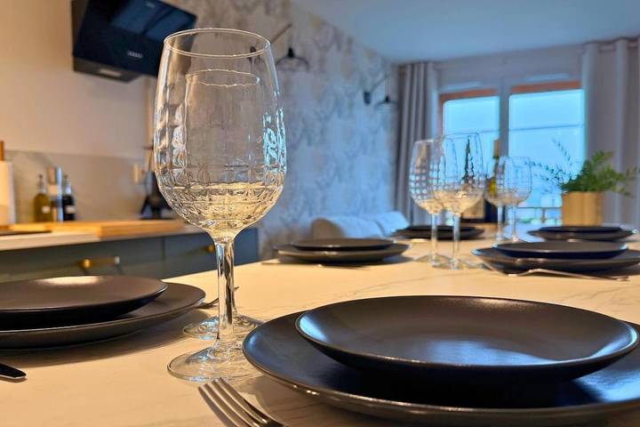 Gîte pour 6 personnes, avec vue et piscine ainsi que sauna et terrasse à Levernois - 4