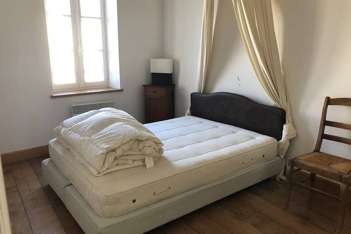 Maison de ville confortable 200m de la mer in Le Château-d'Oléron, Côte de Beauté