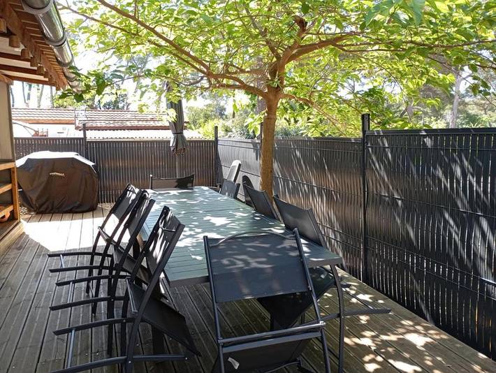 Location de vacances pour 8 personnes, avec bassin pour enfant ainsi que piscine et terrasse dans Circuit Paul-Ricard - 4