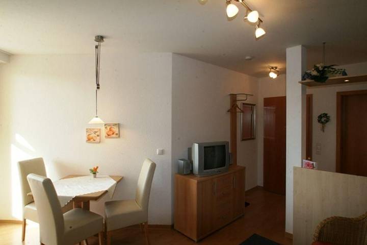Ferienwohnung für 4 Personen, mit Balkon in Graal-Müritz