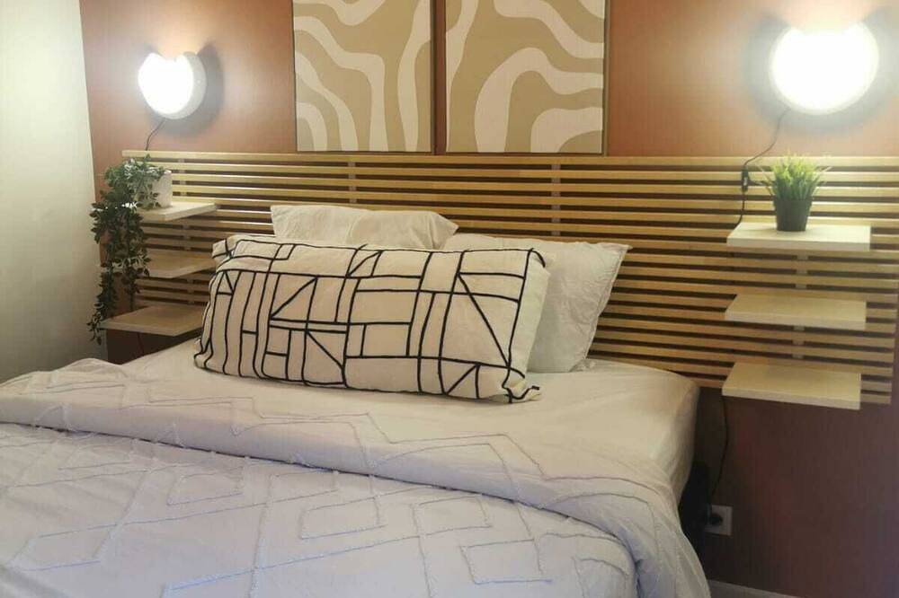 Entire apartment, A beautiful, cozy apartment in La Chapelle-sur-Erdre, Nantes region