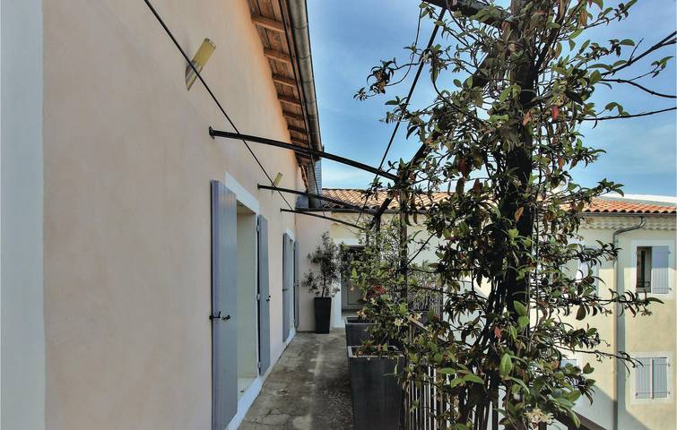 Gîte pour 6 personnes, avec sauna et terrasse à Montélimar - 4