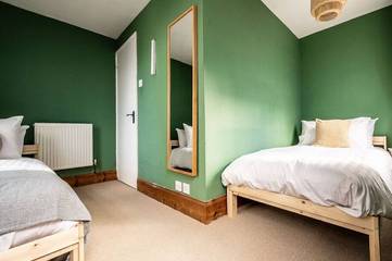 Apartment for 6 People in Exeter, Devon, Photo 4
