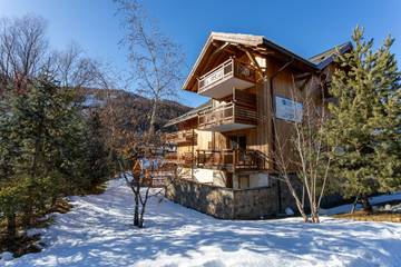 Gîte pour 6 personnes, avec balcon dans Office De Tourisme De Serre Chevalier Bureau De Saint Chaffrey