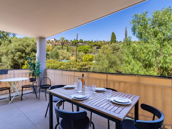 Ferienwohnung für 4 Personen, mit Terrasse und Garten in Bormes-les-Mimosas
