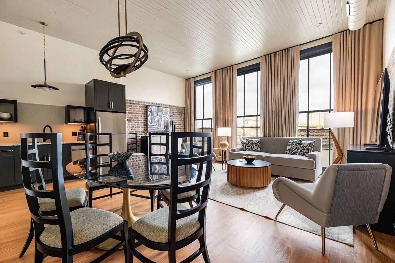 Apartamento entero, 3Br Ultimate Group Retreat 2 Blocks to Bourbon St | The Mayfair in Storyville (New Orleans), New Orleans