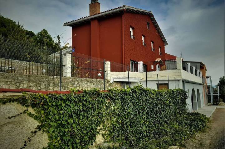 Maison de vacances pour 11 personnes, avec jardin et piscine, animaux acceptés - 1