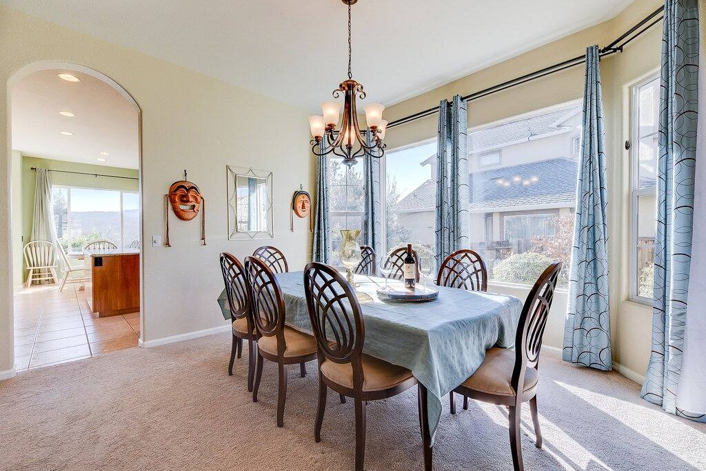 Quiet Winter Retreat in Santa Rosa Wine Country in Santa Rosa, California North Coast