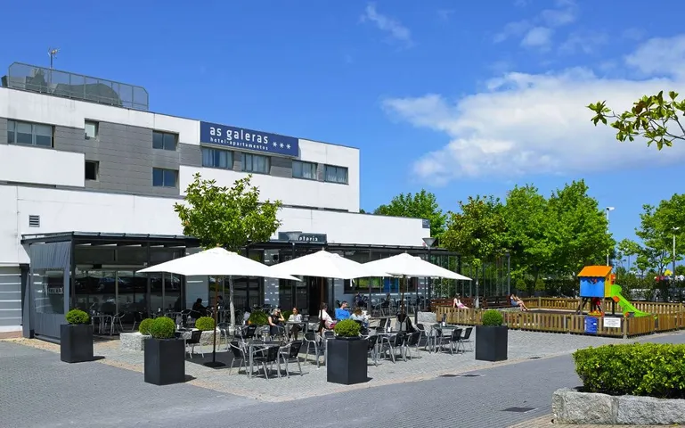 Hôtel pour 10 personnes, avec terrasse - 1
