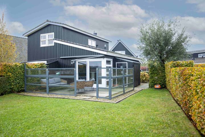 Ferienhaus für 4 Personen, mit Terrasse und Garten - 1