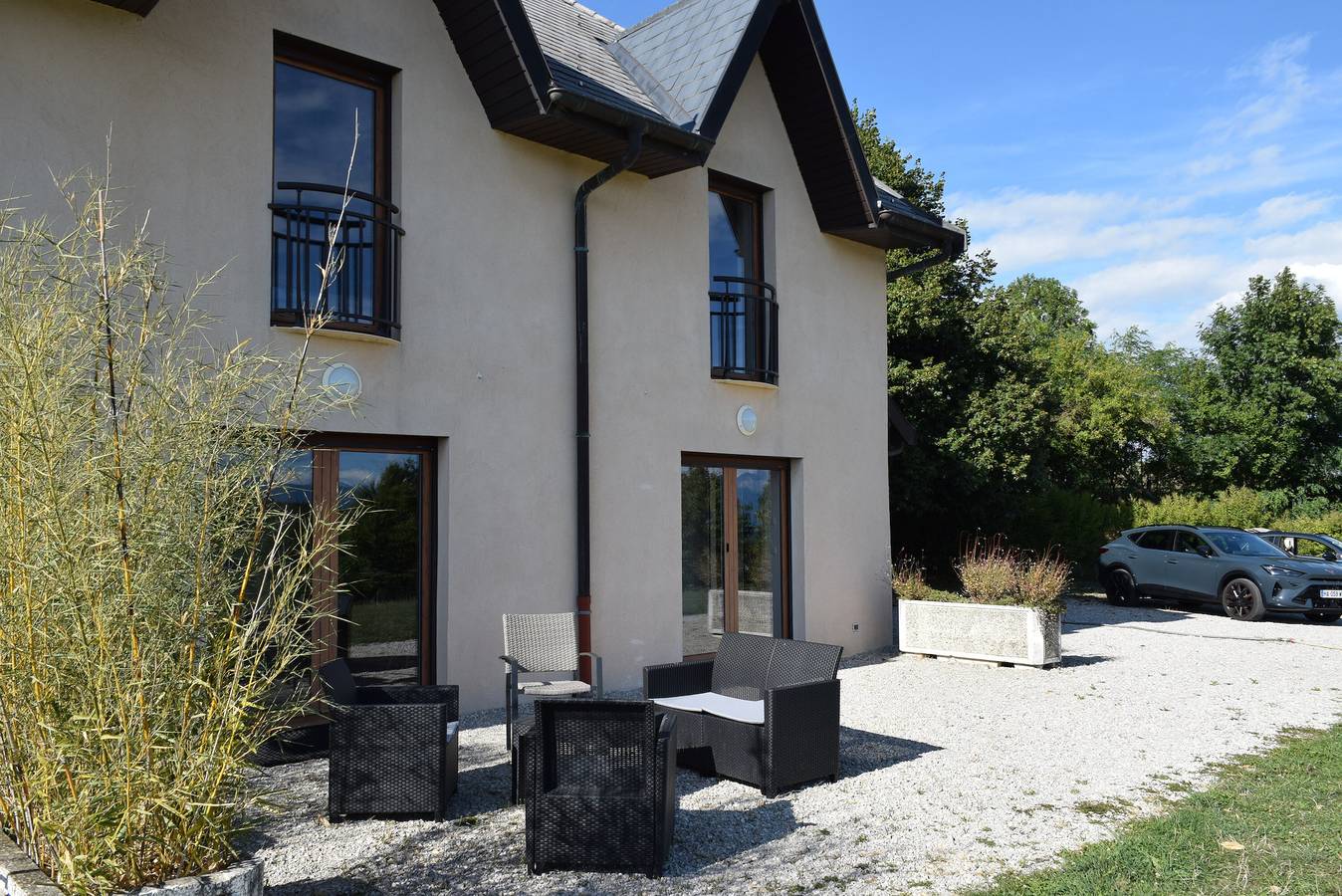 Villa 'Le Paradis' avec vue sur la montagne, terrasse privée et jardin privé in Sillingy, Région d'Annecy