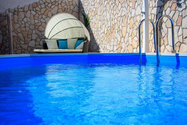 B&b per 2 persone, con Balcone e Terrazza nonché Giardino e Piscina a Taranto