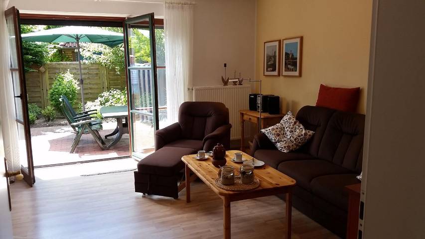 Ferienwohnung für 3 Personen, mit Garten in Warwerort - 2