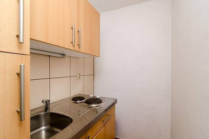 Gîte pour 2 personnes, avec terrasse, adapté aux familles à Drače - 4