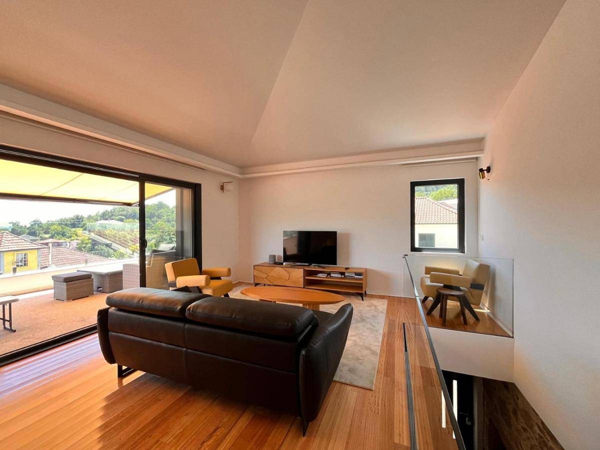 Apartamento inteiro, Two-Bedroom Apartment in Arcos de Valdevez (cidade), Distrito de Viana do Castelo