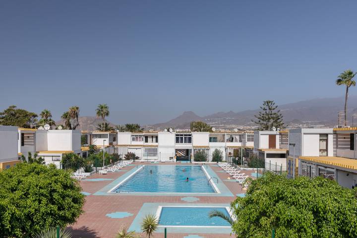 Ferienwohnung für 4 Personen, mit Balkon und Kinderpool - 1
