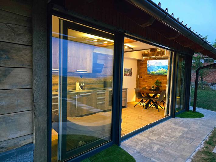 Agriturismo per 4 persone, con giardino in Slovenia