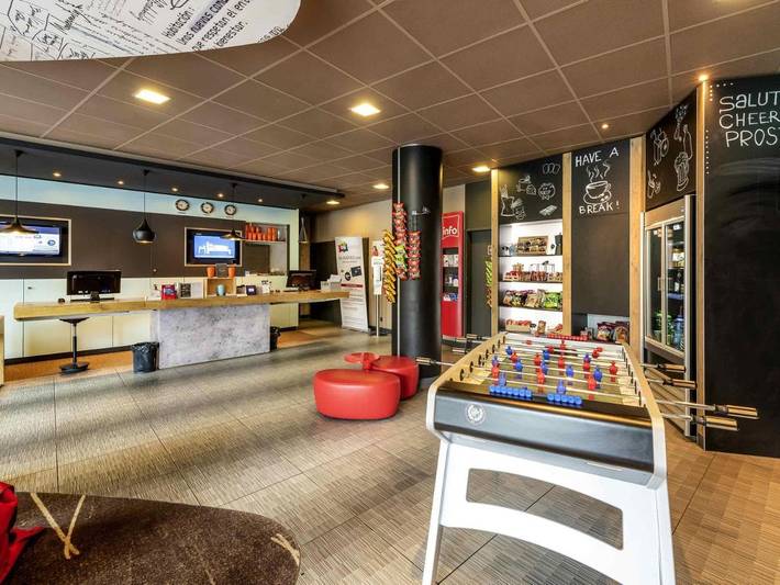 Hôtel pour 4 personnes, avec vue et terrasse, animaux acceptés