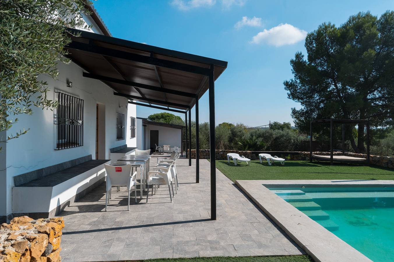 Casa de campo 'Valle Verde' com piscina privada, Wi-Fi e ar condicionado in Arahal, Sevilha Província