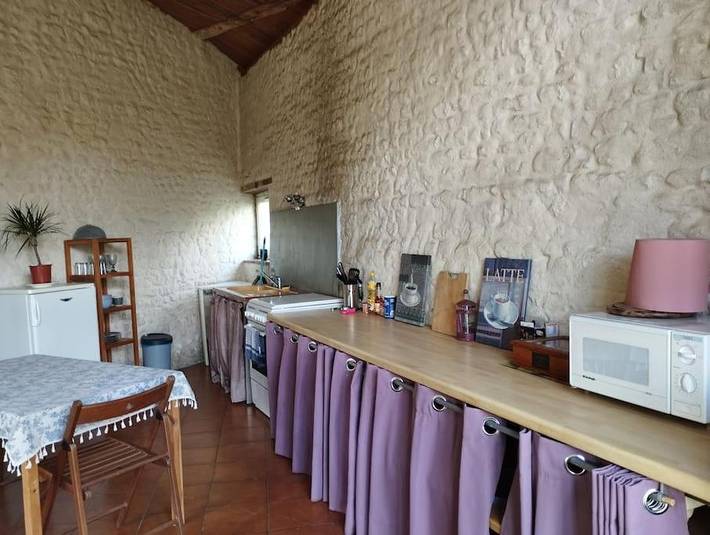 Location de vacances pour 4 personnes, avec vue et jardin à Barbezieux-Saint-Hilaire - 4